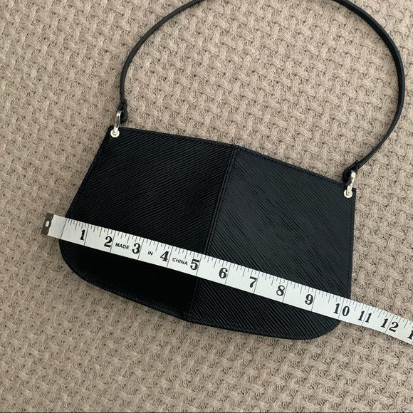 Louis Vuitton Epi Demi Lune Pochette - Picture 11 of 13